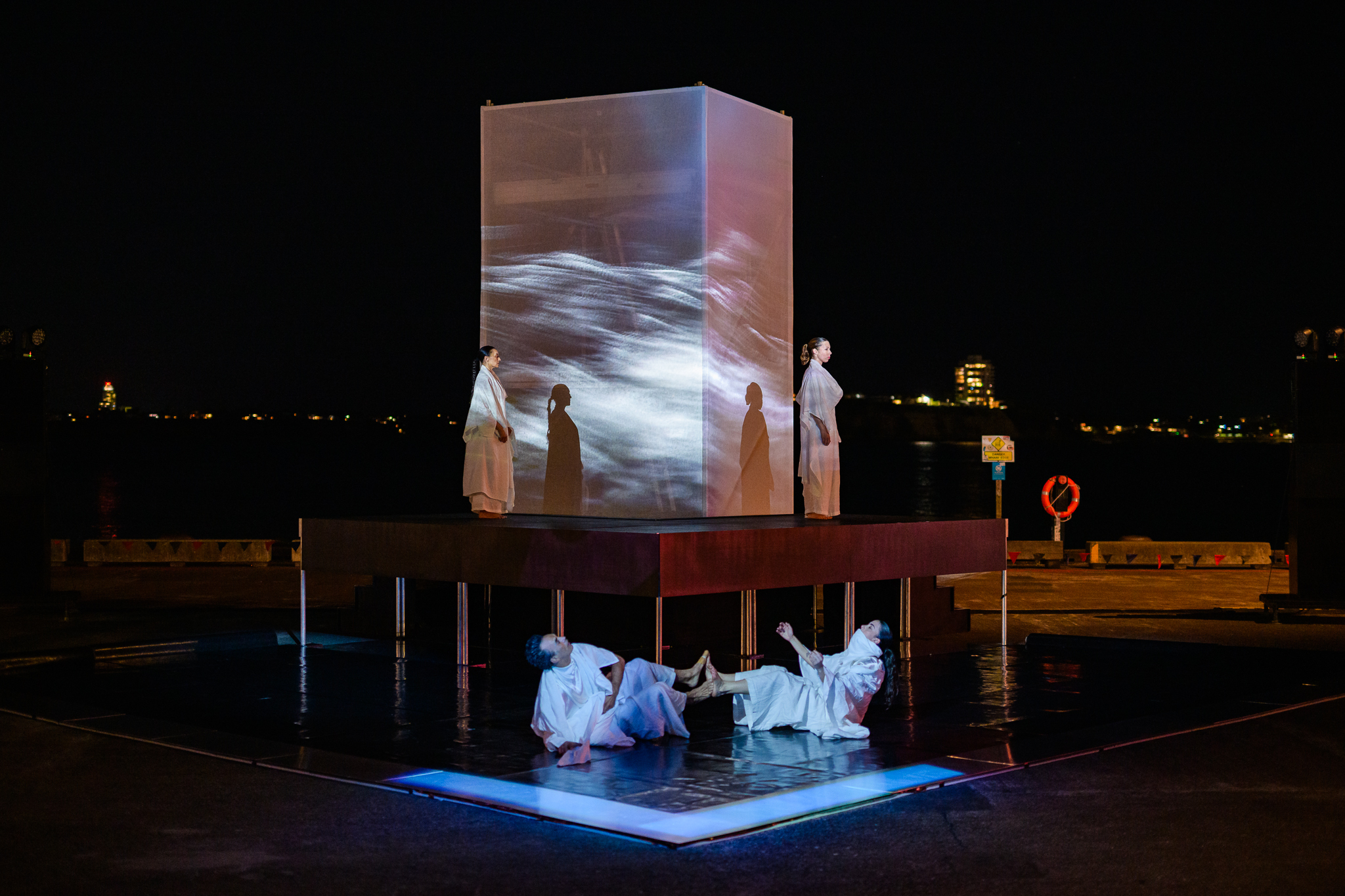 Atamira Ka Tiri o te Moana AK JCZ 8830 webres