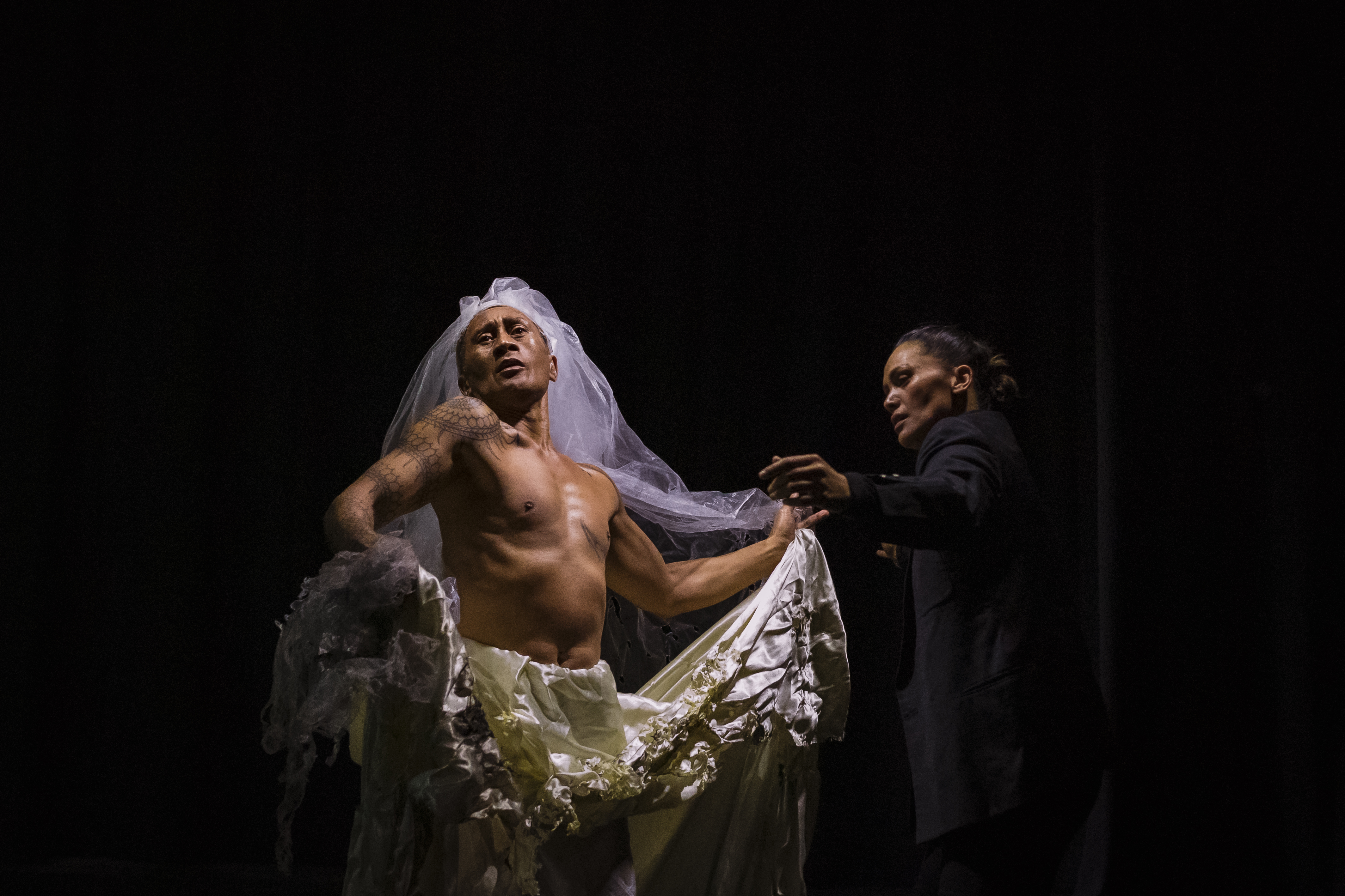 Atamira Body Island KIKO 16250503 JC00078 hires